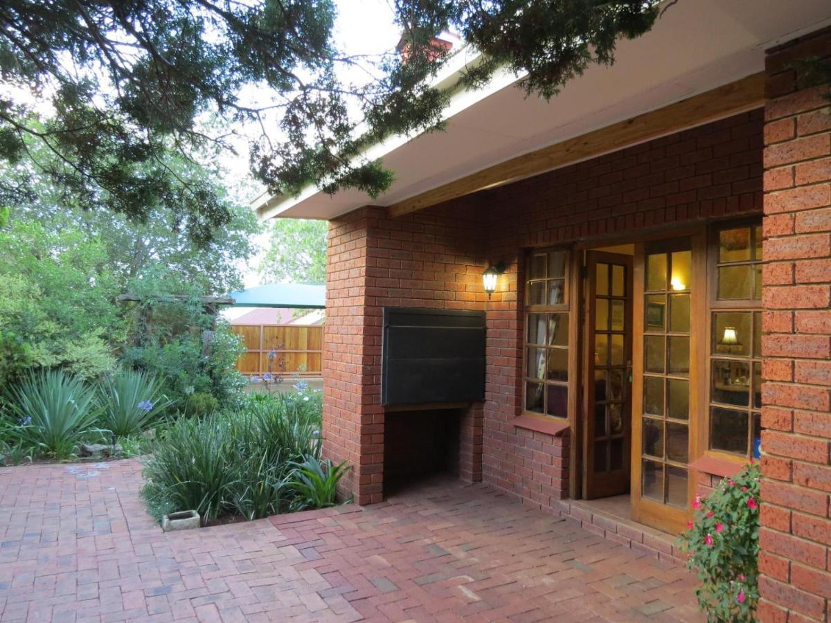 Camelia Guest House Bloemfontein Kültér fotó